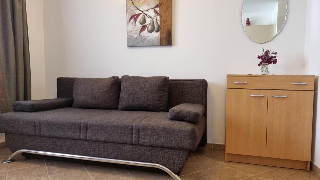 Apartmani Sidro Малинска Экстерьер фото