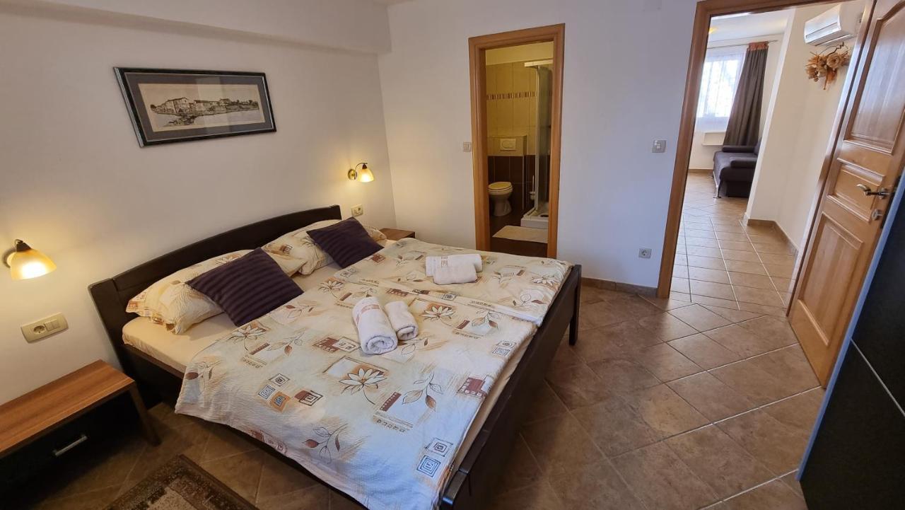 Apartmani Sidro Малинска Экстерьер фото