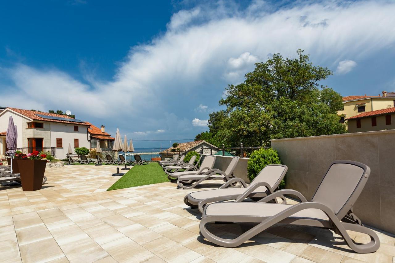 Apartmani Sidro Малинска Экстерьер фото