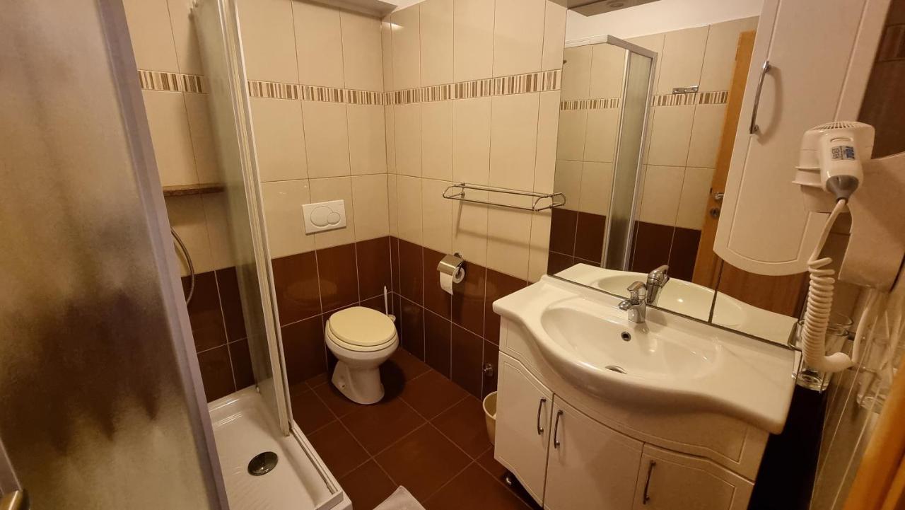 Apartmani Sidro Малинска Экстерьер фото