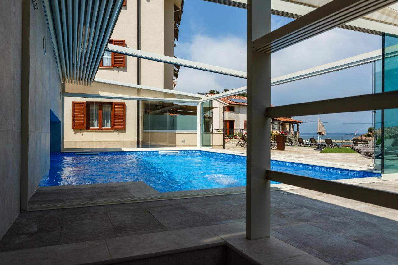 Apartmani Sidro Малинска Экстерьер фото